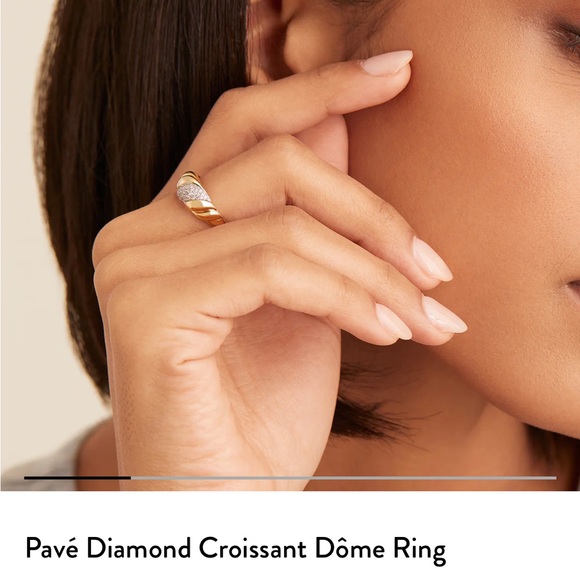 Mejuri 14k gold Croissant Dome Ring - Picture 4 of 8